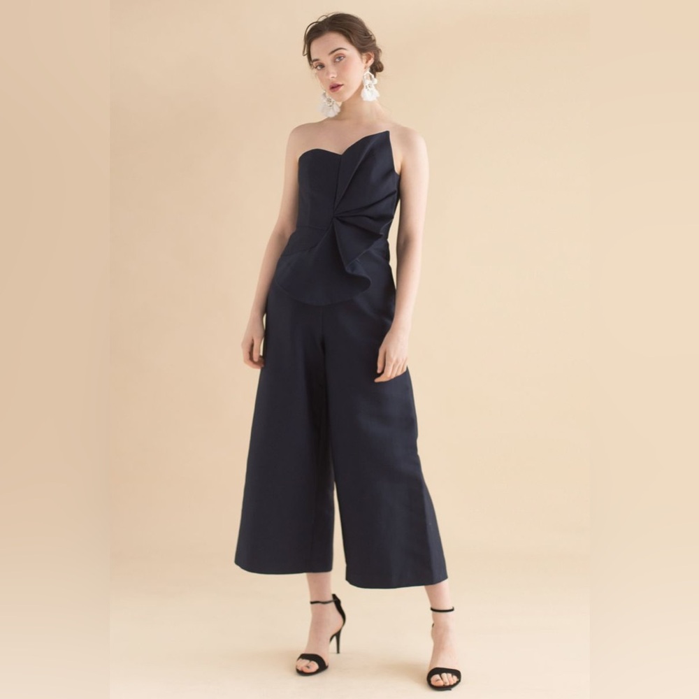 GO OUT IN STYLE STRAPLESS JUMPSUIT IN NAVY